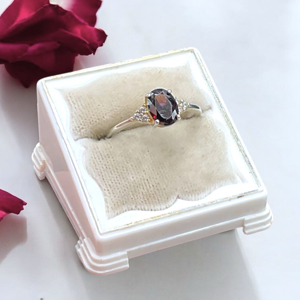 🌺Vintage Sterling & Garnet Ring - Picture 7 of 11